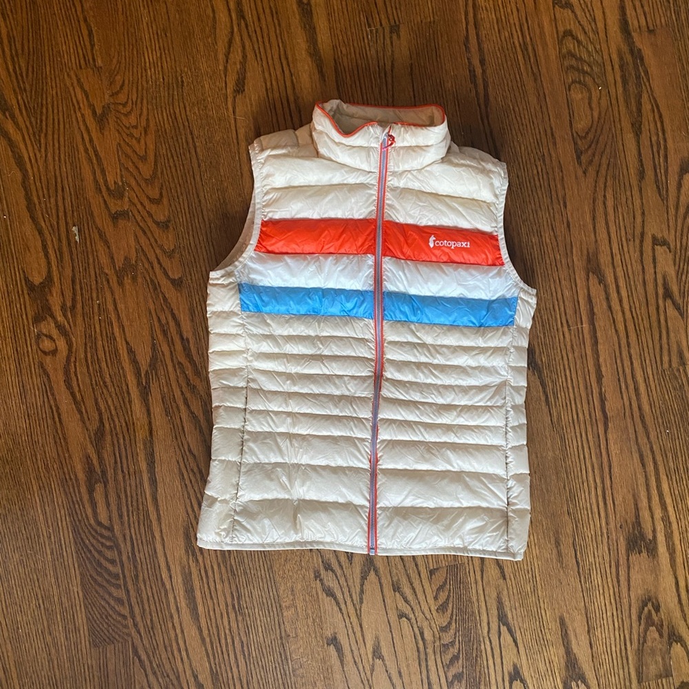 Winter vest nwot.